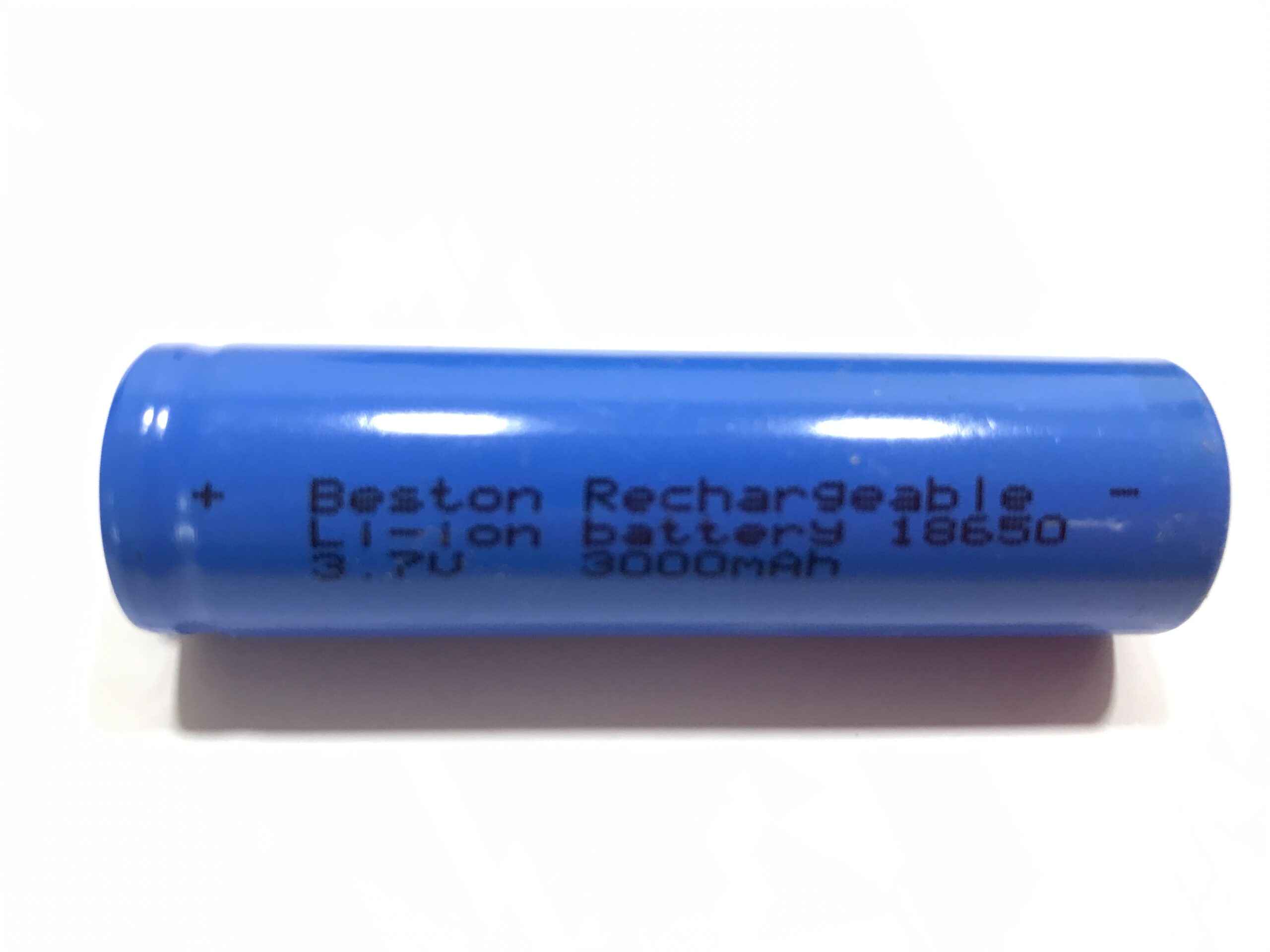 Li-ion 3.7 V 3300mAh Batterie rechargeable 18650 avec bornes à souder