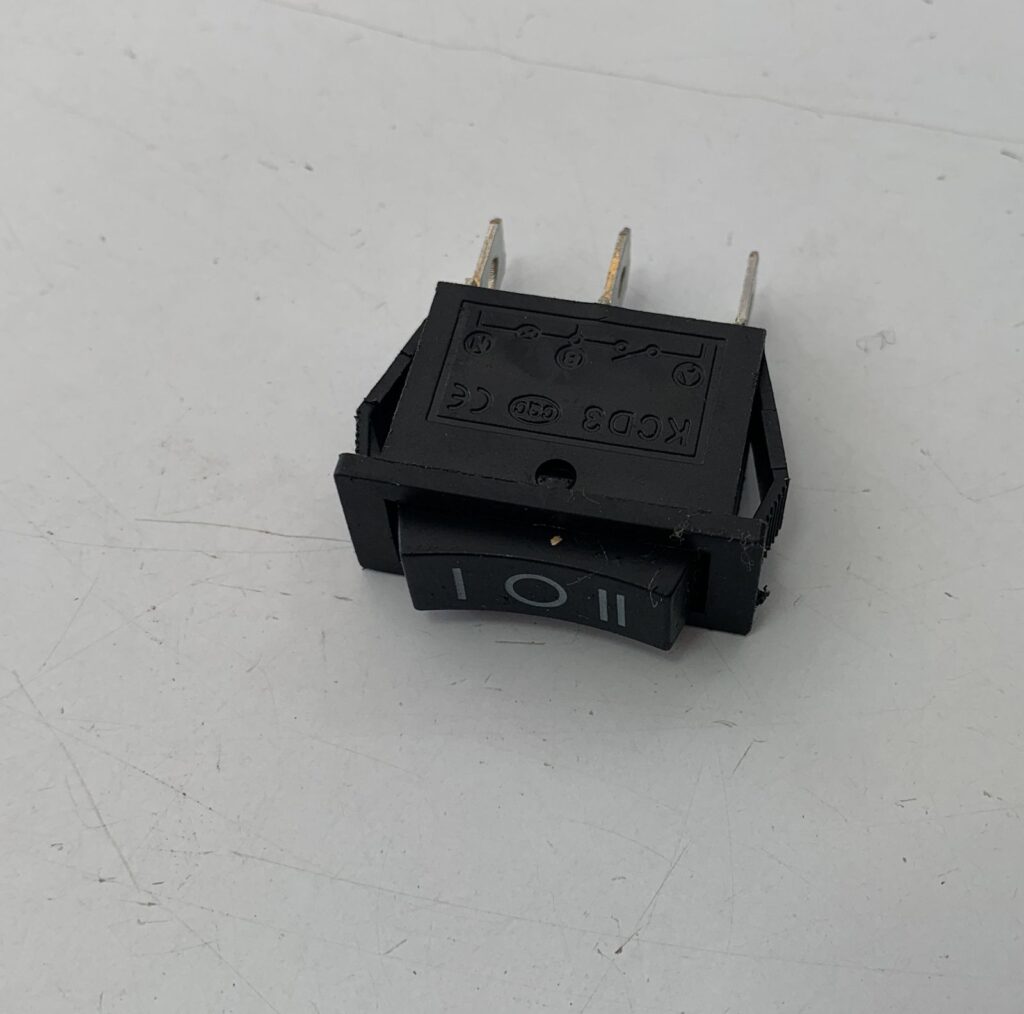 ROCKER SWITCH SINGLE ON/OFF/ON – C.B.Electronics