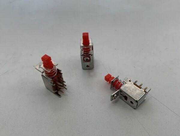 RED SWITCH - ON/OFF BUTTON - 6 PINS
