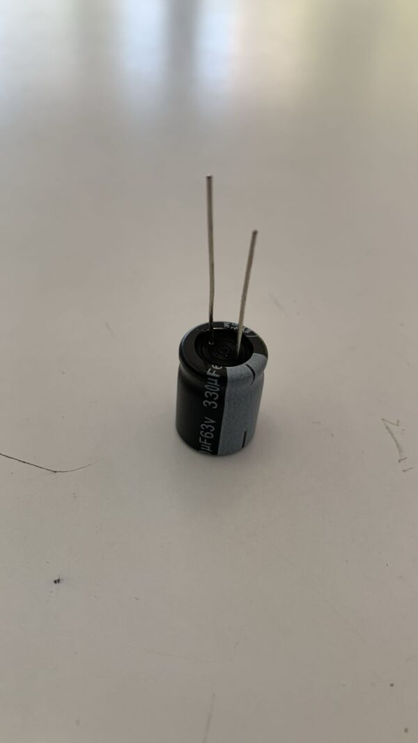 330MF 63V 105