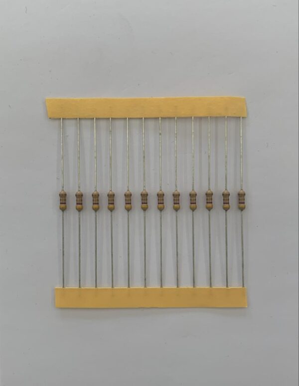 Electronic component: 0.25 watt, 4.7 ohm resistor.