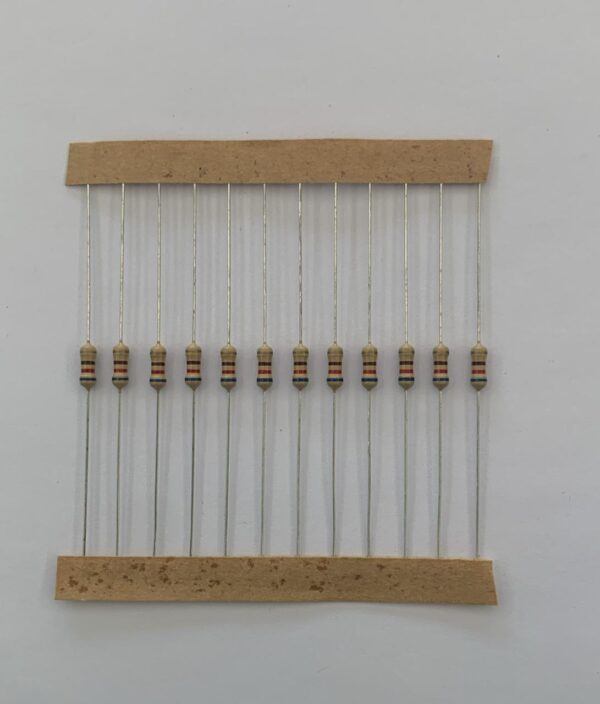 Electronic component: 0.25 watt, 620 ohm resistor.