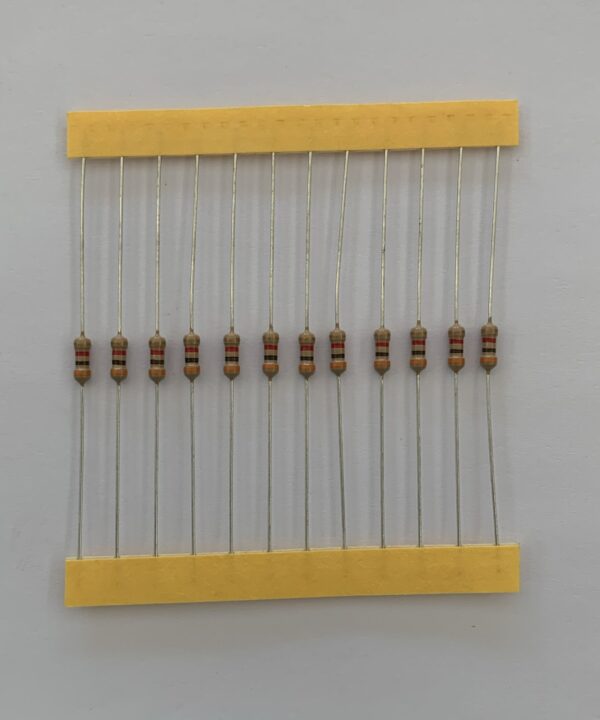 Electronic component: 0.25 watt, 3 kohm resistor.