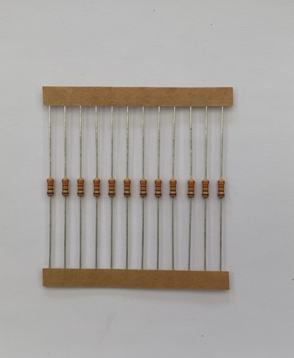 Electronic component: 0.25 watt, 7.5 kohm resistor.