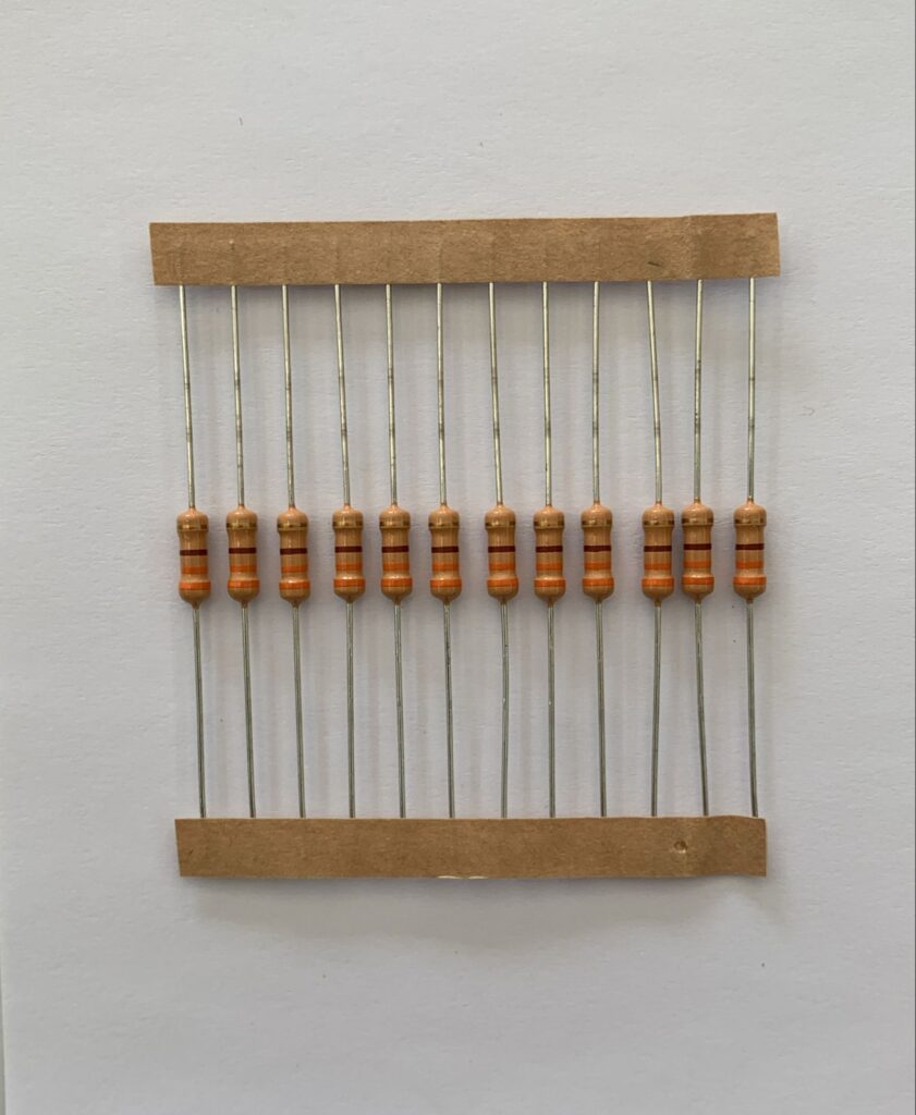330E 0.5W – 330 Ohm Resistor 1/2W – C.B.Electronics
