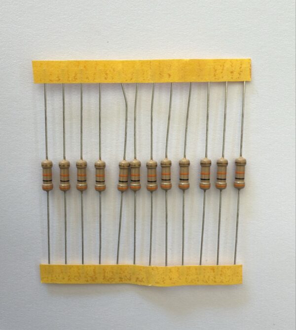 Electronic component: 0.50 watt, 30 kohm resistor.