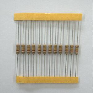 Electronic component: 0.50 watt, 820 kohm resistor.