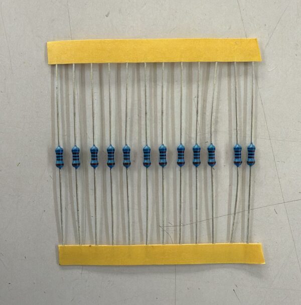 Electronic component: 0.25 watt, 1%, 6.2 kohm resistor.