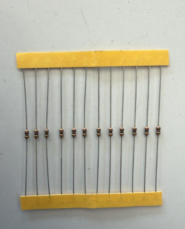 Electronic component: 0.125 watt, 10 ohm resistor.
