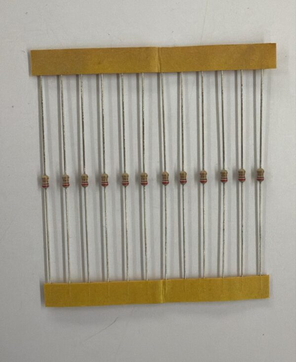 Electronic component: 0.125 watt, 2.7 ohm resistor.