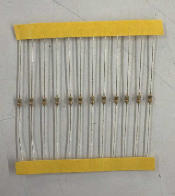 Electronic component: 0.125 watt, 560 ohm resistor.