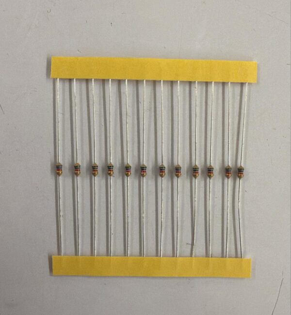 Electronic component: 0.125 watt, 5.6 kohm resistor.