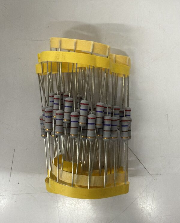 Electronic component: 2 watt, 5%, 270 ohm resistor.