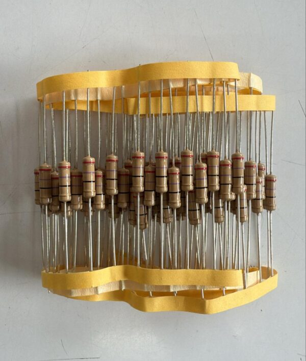 Electronic component: 2 watt, 5%, 27 ohm resistor.