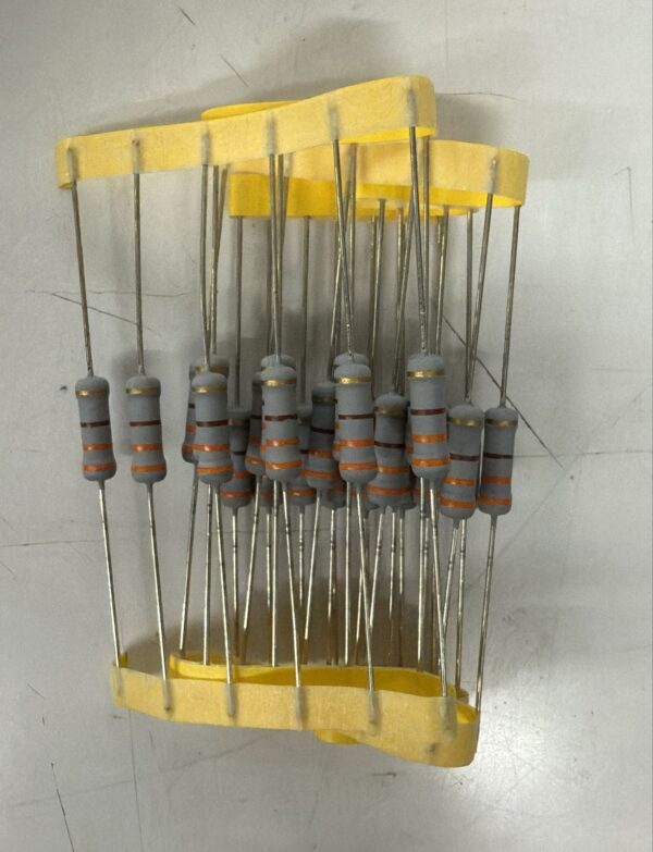 Electronic component: 2 watt, 5%, 330 ohm resistor.