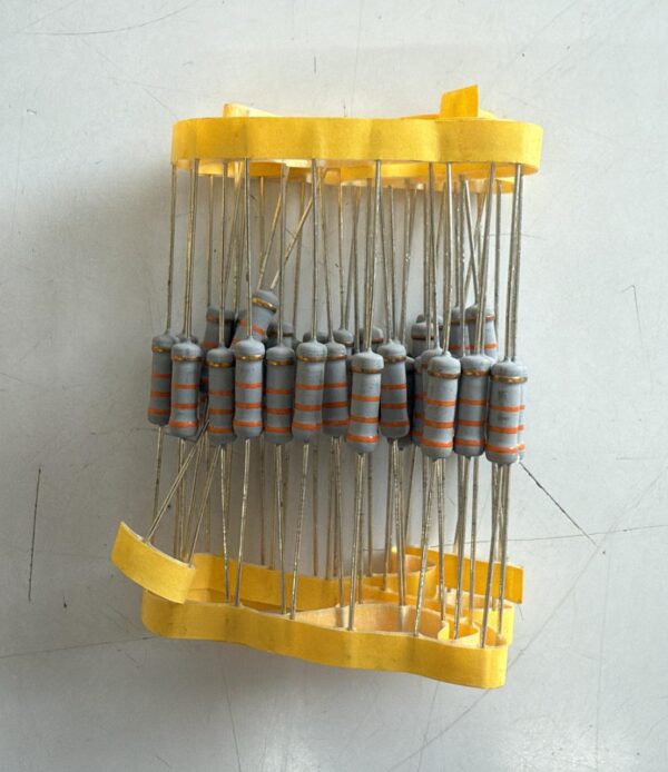 Electronic component: 2 watt, 5%, 33 kohm resistor.