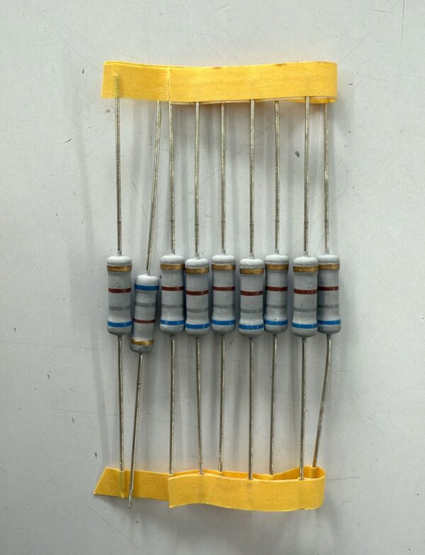 Electronic component: 2 watt, 5%, 680 ohm resistor.