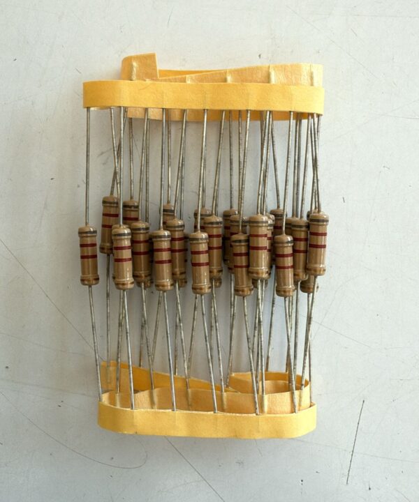 Electronic component: 2 watt, 5%, 8.2 kohm resistor.