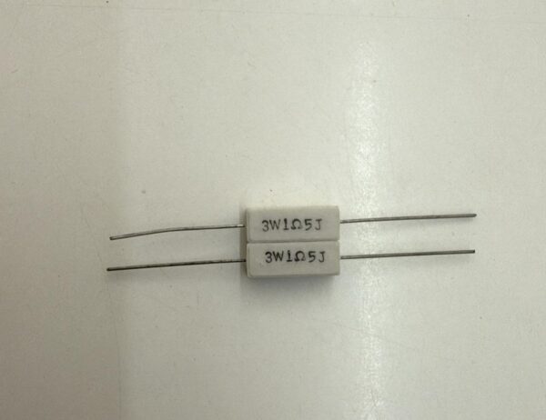 Electronic component: 3 watt, 5%, 1.5 ohm resistor.