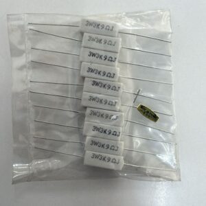 Electronic component: 3 watt, 5%, 3.9 kohm resistor.