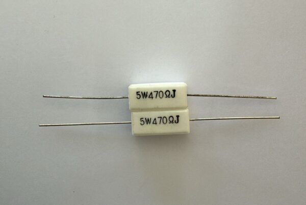 Electronic component: 5 watt, 5%, 470 ohm resistor.